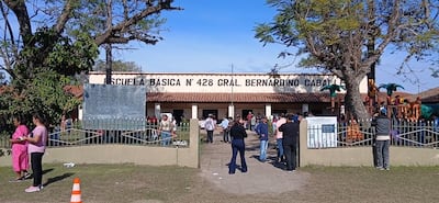 La Escuela Básica de San Juan Bautista de Ñeembucú fue centro de votación de la ANR durante las internas partidarias simultáneas del domingo 7 de junio.