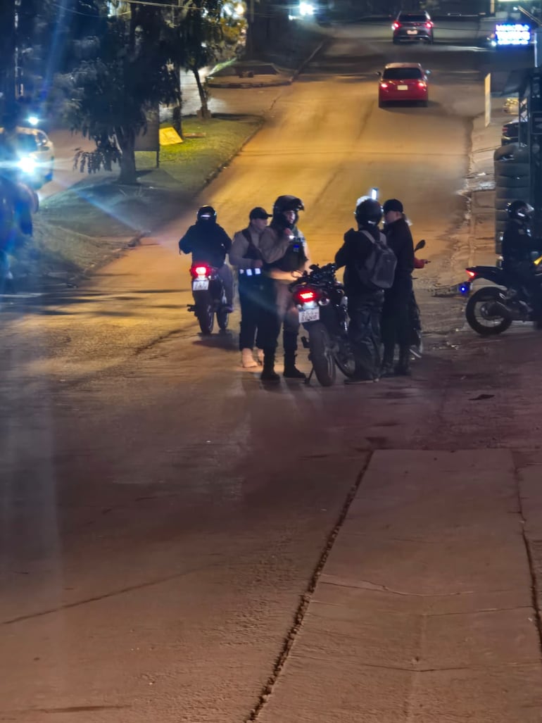 Los que intentaron evadir el control fueron perseguidos y detenidos por los agentes de Lince.