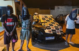 El hijo adolescente de Oscar Rotela tras ser detenido en Capiatá junto a otras dos personas