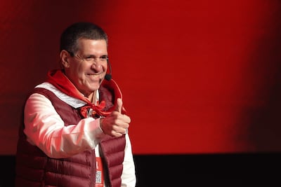 El presidente de la Asociación Nacional Republicana Partido Colorado, Horacio Cartes, durante la presentación oficial de candidatos de la Lista 1 de su partido este sábado, en Luque.