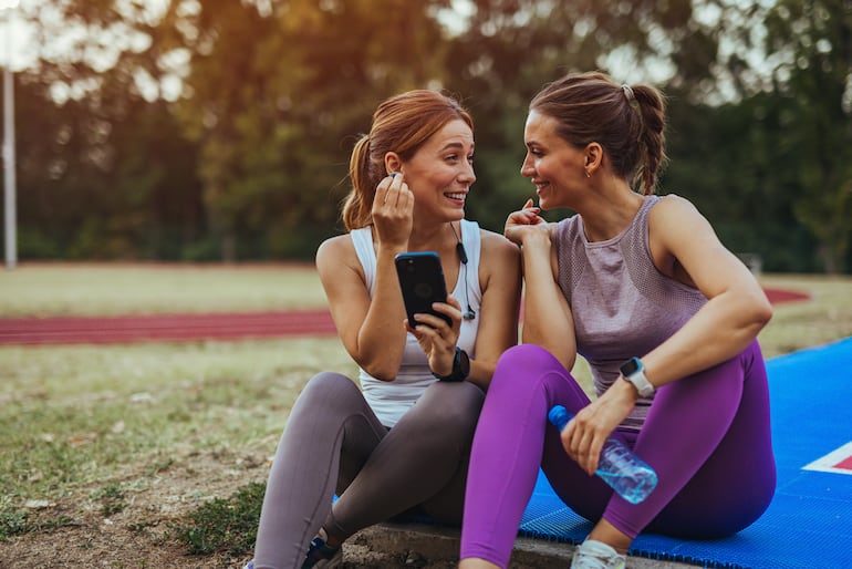 Vínculo entre mujeres. ¿Es amistad o amor?