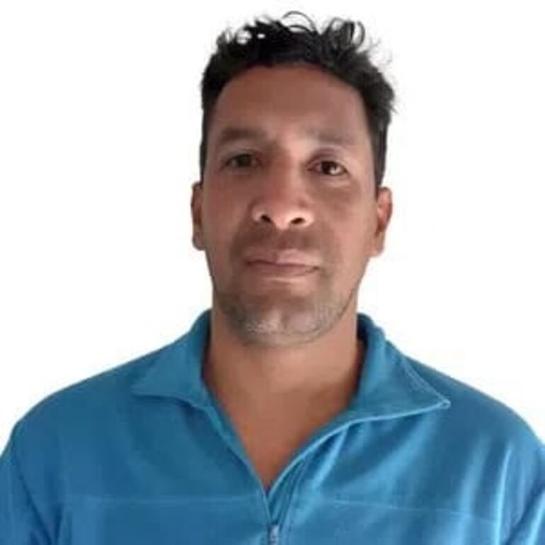 Walter Genes, candidato del PLRA quien oficializó su candidatura.