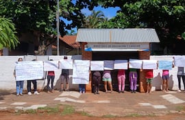 Padres denuncian traslado de rubro que pertenecía a una escuela de San Lorenzo a la ciudad de Ypané.