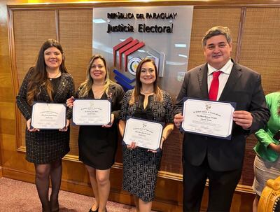 Los diputados colorados electos Bettina Aguilera, Liz Acosta, Rocío Abed y Luis González Vaesken.