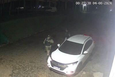 La camioneta Honda blanca usada para el asalto del 8 de abril pasado a la empresa Apolo Import Export del kilómetro 14 de Ciudad del Este.