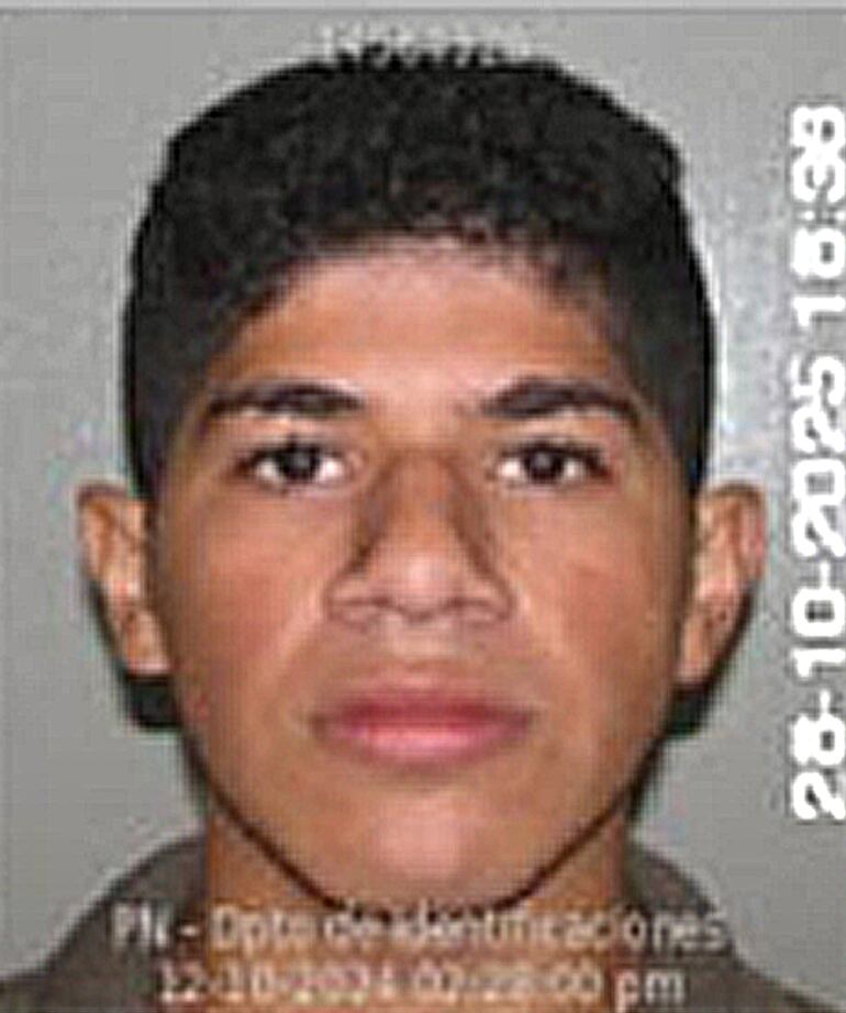 Cacimiro Daniel Dávalos Brítez, según agentes de Control de Automotores, este sería uno de los líderes de la banda de robacoches desmantelada en Luque.