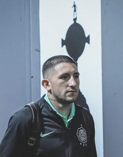 La imagen que se aprecia detrás del argentino Facundo “Topo” Zabala (24 años) resulta muy familiar a los olimpistas, la Copa Libertadores.