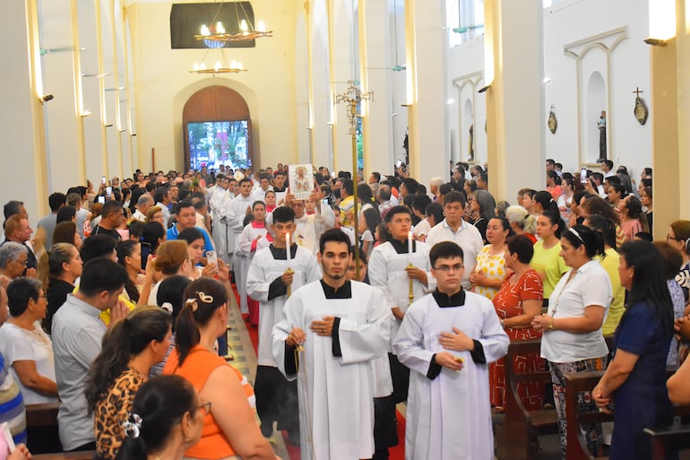 Sagrada Familia Villarrica 2025