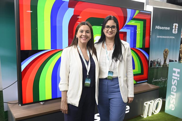 Silvia López y Diana Alcaraz.