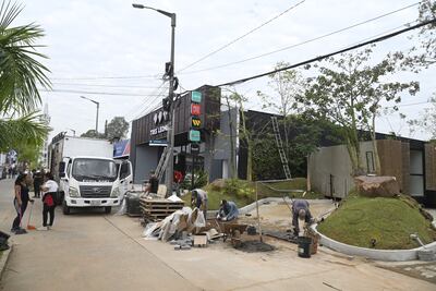 Los locales están en pleno preparativo para la inauguración de la Expo prevista para este sábado