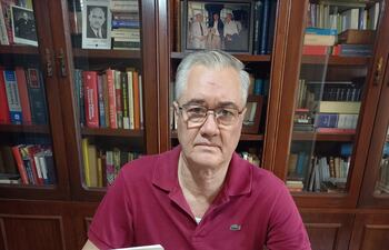 Rolando Fernández Yegros.