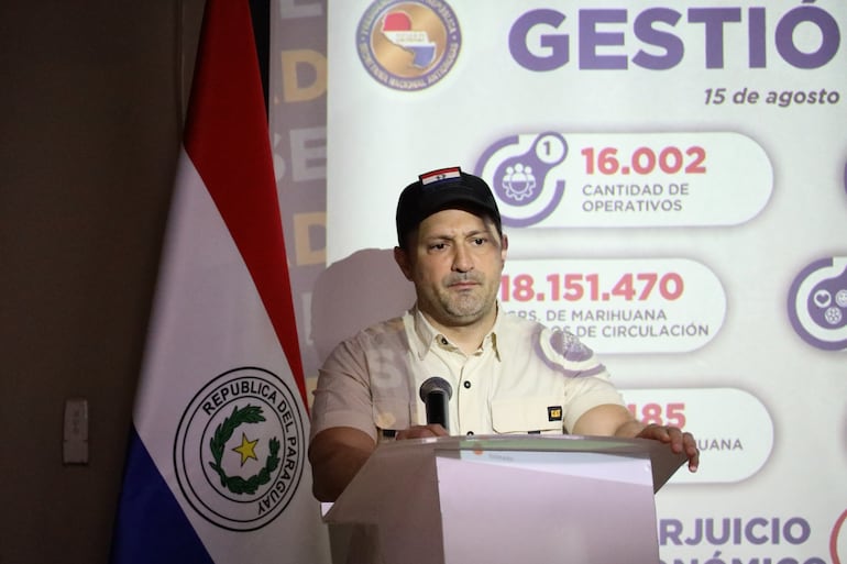 Jalil Rachid ministro de la Senad.