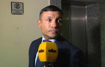 Fiscal Aldo Cantero, apartado de la causa contra Mario Abdo Benítez y ex miembros de su gabinete.