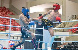 Una intensa jornada de combates se dio paso el fin de semana con la primera fecha del torneo nacional de kick boxing en la SND.