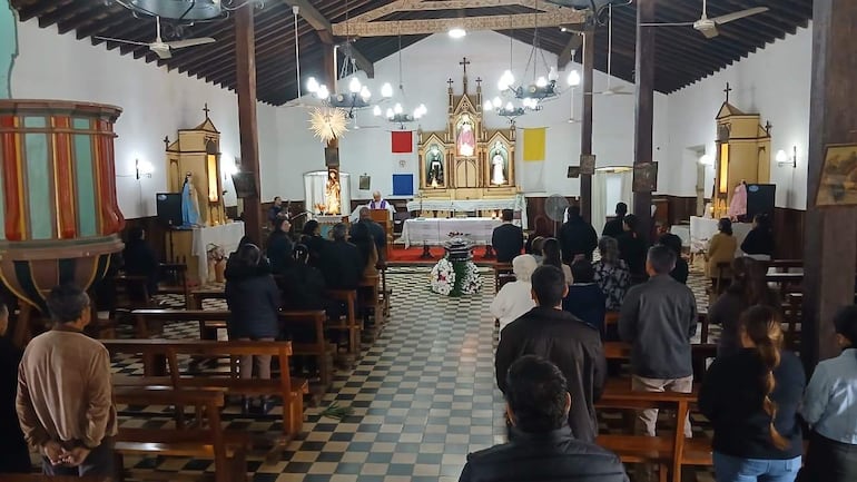 Yataity despidió a Ña Digna, la guardiana del ao po’i que dedicó su vida a preservar la tradición