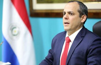 Camilo Benítez cumple dos años como contralor general.