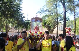 Con fervor y devoción rindieron homenaje a San Blas.