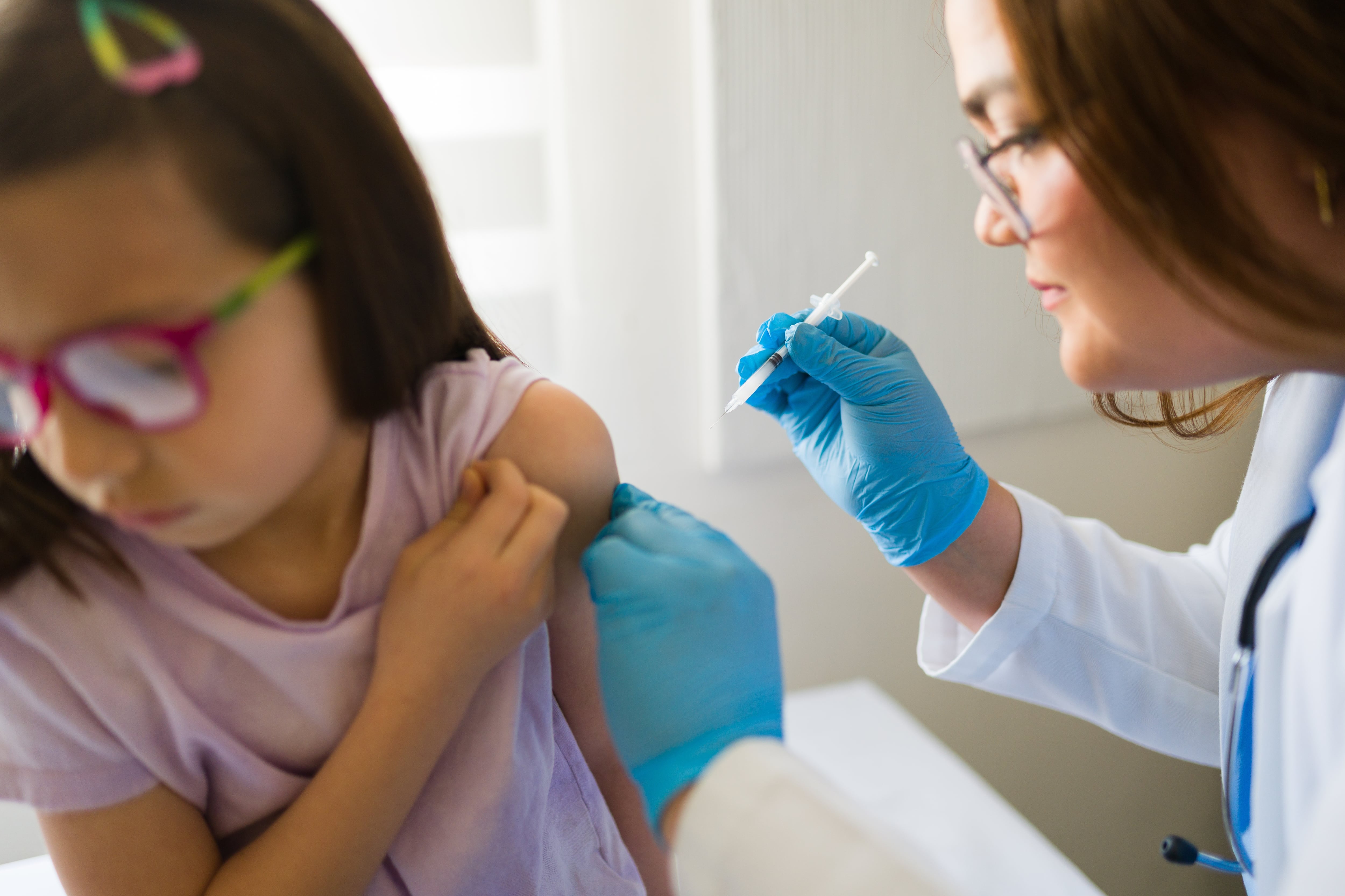 OMS reafirma: no hay relación entre vacunas y autismo