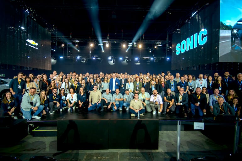 Más de 2000 personas y un amplio equipo de GM Sudamérica estuvieron presentes en el Arena Sonic, Distrito Anhembi.