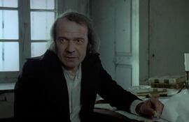 gilles-deleuze-en-un-fotograma-de-la-pelicula-de-michle-rosier-george-qui-de-1973-en-la-que-interpreta-el-papel-de-su-colega-y-paisano-el-tambien-f-11508000000-1396305.jpg