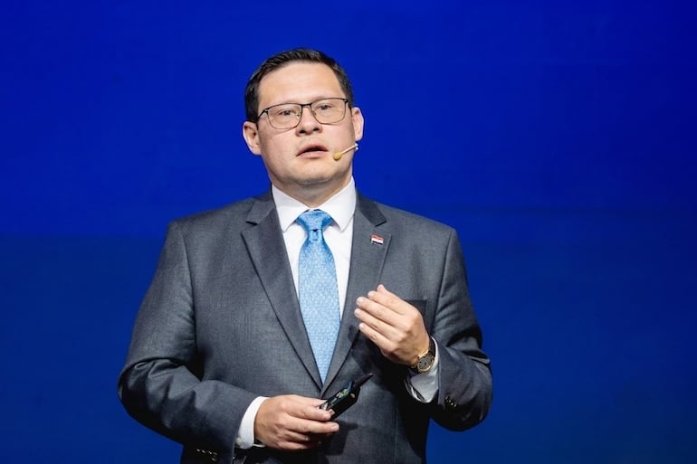Óscar Orué, director Nacional de Ingresos Tributarios.