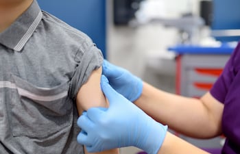 Vacunación pediátrica.