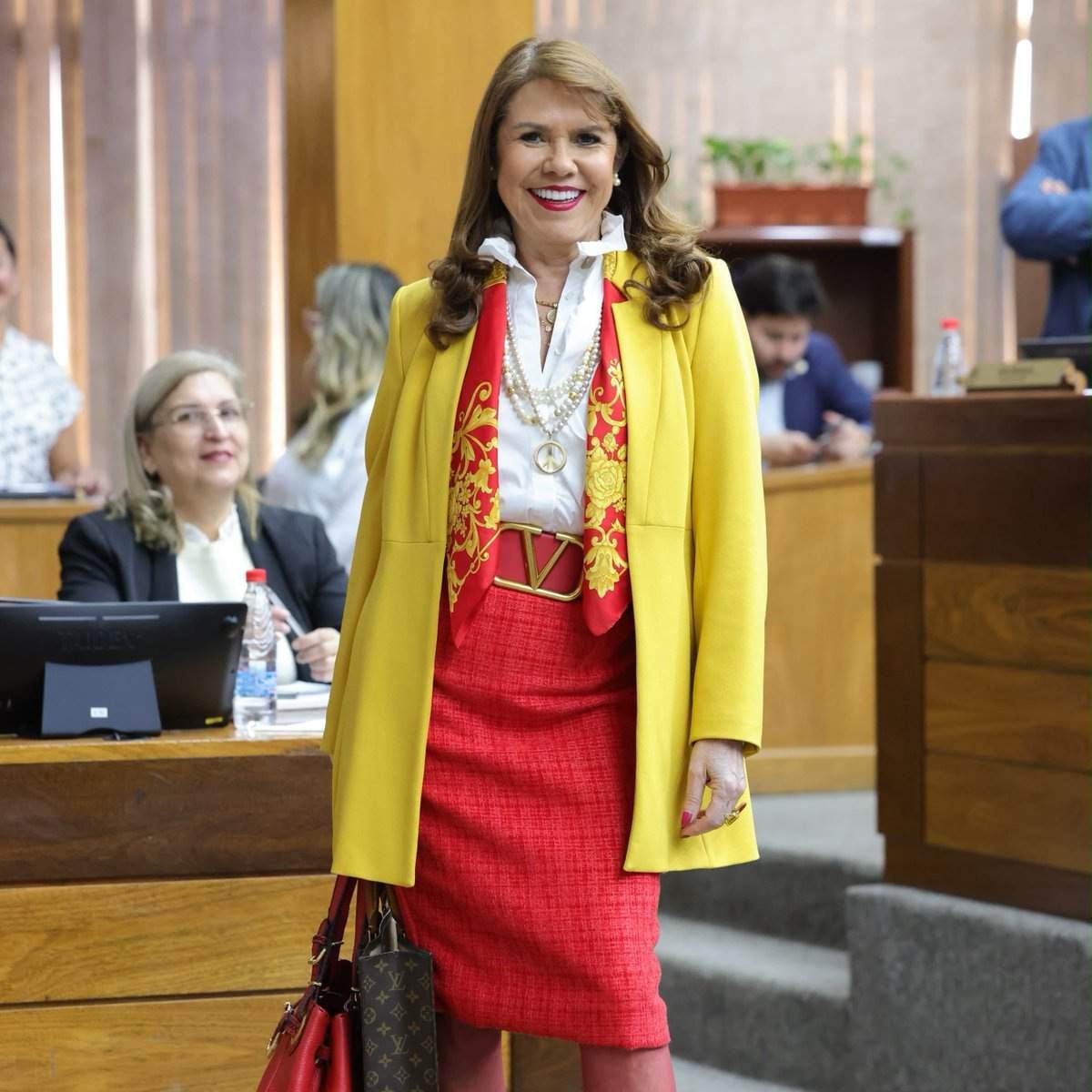 Celeste Amarilla anuncia candidatura a la presidencia en reacción a declaraciones de Prieto