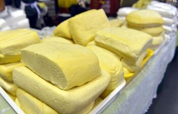 Escasez e queso Paraguay.