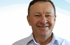 Arnaldo Mensch, intendente de Iruña.