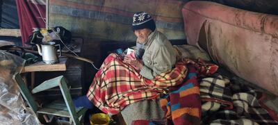 Luis Valdez, un abuelo de 69 años, vive en precarias condiciones y necesita con urgencia la asistencia de las autoridades.