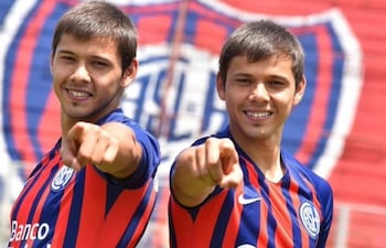 Los mellizos Ángel y Óscar Romero, durante su paso por San Lorenzo de Almagro de Argentina, donde estuvieron entre las temporadas 2019 y 2021.