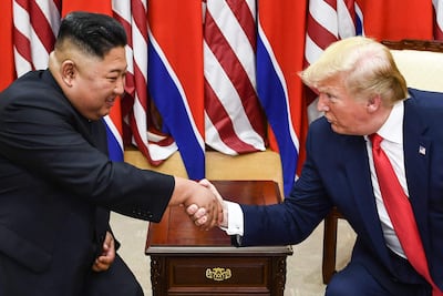 El líder norcoreano Kim Jong-un y el presidente estadounidense Donald Trump durante una reunión en junio de 2019.