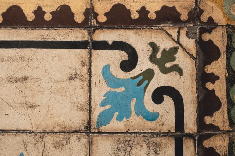 Un detalle de los pisos de antaño. Fotografía de Rodrigo Duarte.