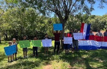 Continúa el conflicto por el agua en la comunidad de Zanja Jhu, Atyrá