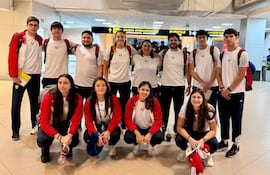 La delegación paraguaya del basket 3x3 rumbo a los Juegos de la Juventud, en Panamá.
