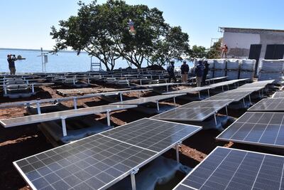 La transición energética hacia renovables genera desafíos y oportunidades, señalan gremios empresariales.