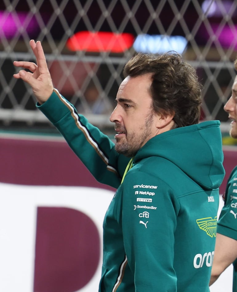 El piloto de Fórmula 1 Fernando Alonso tendrá un hijo con la periodista Melissa Jiménez. (EFE/EPA/ALI HAIDER)
