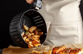 Alimentos preparados en freidora de aire.
