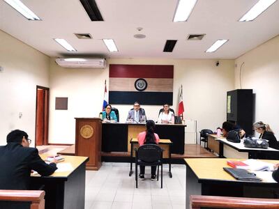 Abogados reclaman reparación del circuito cerrado en el Palacio de Justicia de Paraguarí.