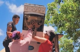 Electrodomésticos y todo tipo de objetos se encuentran año tras año en la feria de Corazones Abiertos.