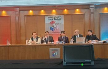 Tribunal Superior Justicia Electoral máquinas votación sobres