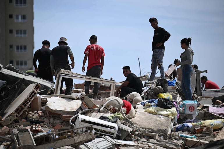 La región de La Guaira fue declarada zona de desastre tras los dos terremotos que azotaron  a Venezuela.