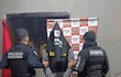 Efectivos de la Comisaría 7.ª de Santiago, en coordinación con la División de Operaciones INTERPOL, detuvieron a un hombre que contaba con una orden de captura nacional e internacional