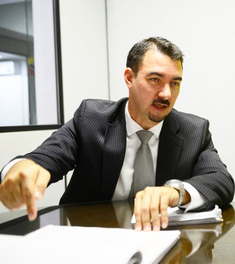 Jorge Kronawetter, titular de la DNM, dio su versión a la 730 AM.