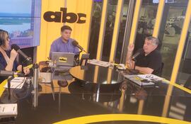 El ministro de Educación, Luis Ramírez, en el programa Contacto Ciudadano, esta mañana en ABC Cardinal.