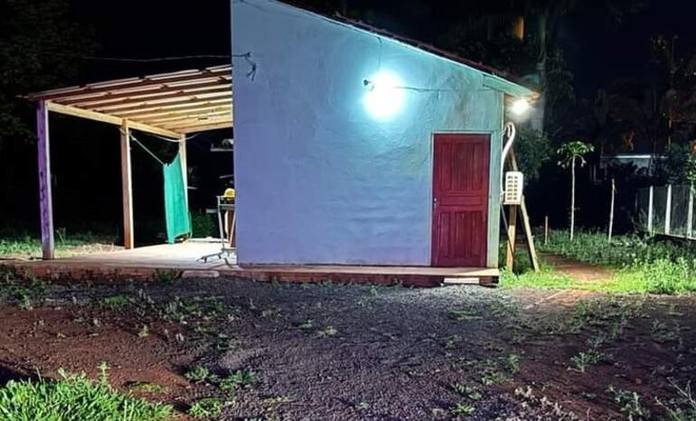 La vivienda donde ocurrió el brutal ataque a la joven.