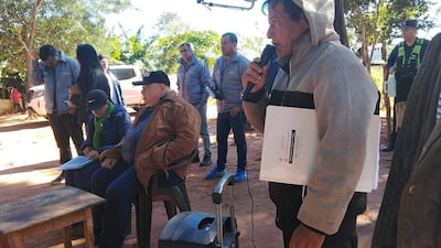vdb El Indi se reunió con comunidades indigenas de Yhû para buscar solución a la problematicas de los nativos de este departamento.