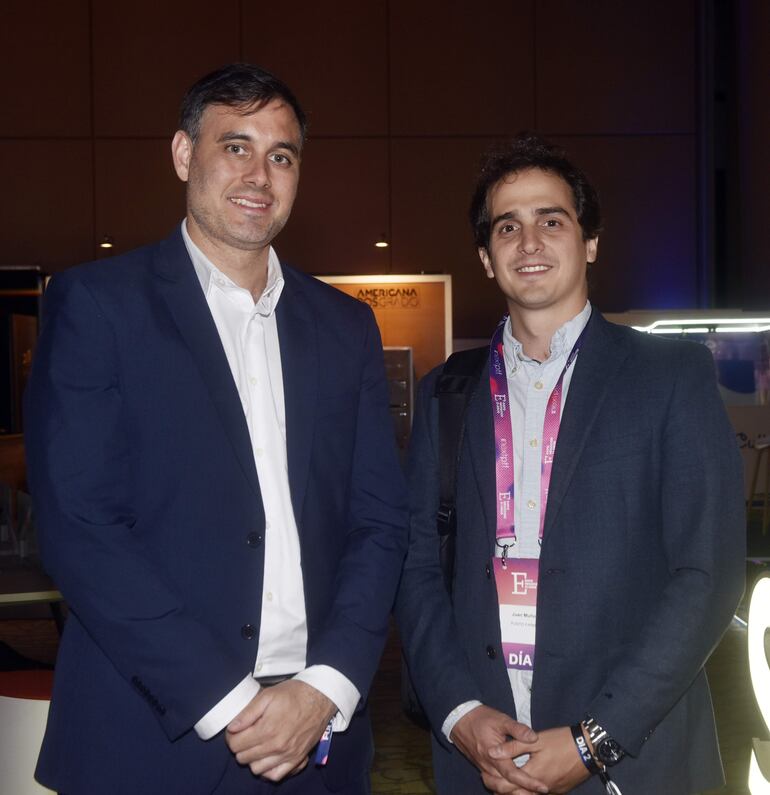 Pablo Velázquez y Juan Muñoz. 