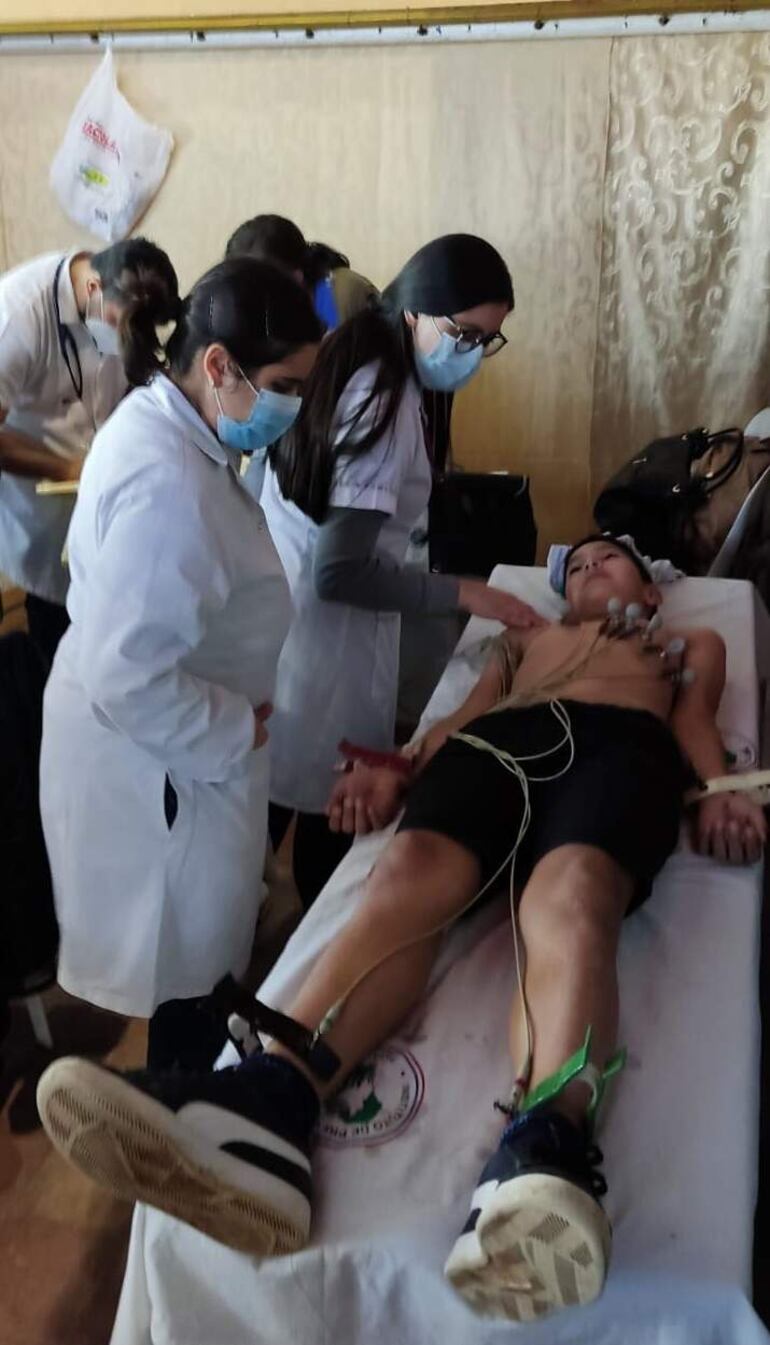 Dos menores con cardiopatía congénita también fueron detectados durante la inspección médica y van a ser tratados en el Hospital de Acosta Ñu.