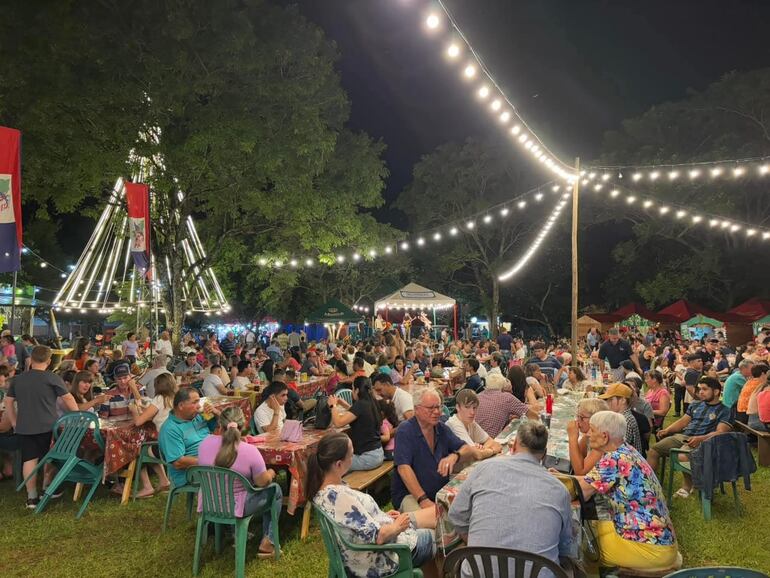 Nueve noches en diciembre para celebrar Navidad en Bella Vista Sur